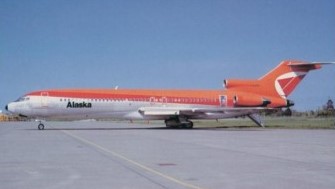 ALASKA AIRLINES / CP AIR CANADA BOEING 727-200 postcard