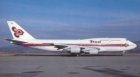 THAI AIRWAYS BOEING 747-300 HS-TGE POSTCARD