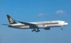 SINGAPORE AIRLINES BOEING 777-200 9V-SQH POSTCARD