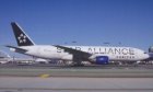 UNITED AIRLINES BOEING 777-200 star alliance cs