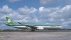 AER LINGUS AIRBUS A330-300 EI-DUB POSTCARD