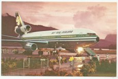 Airline issue postcard - Air New Zealand DC-10 Airline issue postcard - Air New Zealand DC-10