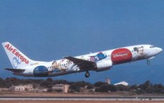 Air Europa Boeing 737-800 Disneyland Paris EC-IYI postcard