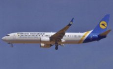 Ukraine International Airlines Boeing 737-900 Ukraine International Airlines Boeing 737-900 UR-PSI postcard