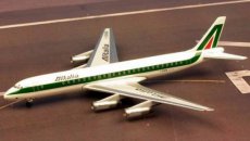 Alitalia DC-8-62 I-DIWN 1/400 scale desk model