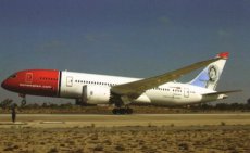 Norwegian Boeing 787-8 LN-LNE postcard