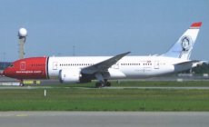 Norwegian Boeing 787 EI-LNE postcard