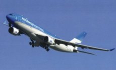 Aerolineas Argentinas Airbus A330-200 LV-GIF postcard