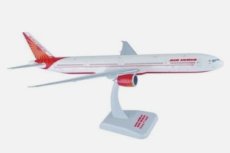 Air India Boeing 777-300ER VT-ALK 1/200 scale desk Air India Boeing 777-300ER VT-ALK 1/200 scale desk model
