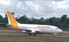 Air Martinique Boeing 737-200 TF-ELM postcard