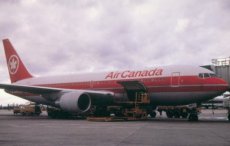 Airline issue postcard - Air Canada Boeing 767-200