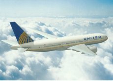 Airline issue postcard - United Airlines Boeing 777-200
