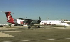 Alaska Airlines / Horizon Air Dash 8 Q400 N401QX WSU Washington State University cs postcard