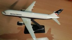 British Airways Airbus A320 1/200 scale aircraft airplane desk model