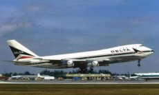 Delta Airlines Boeing 747-132 N9897 postcard