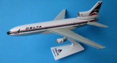 Delta Airlines L-1011 Tristar 1/250 scale desk model Long Prosper