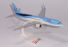 Jetairfly Boeing 737-800 1/200 scale desk model