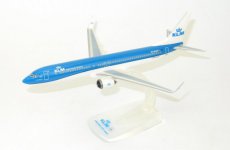 KLM Boeing 737-900 new cs 1/200 scale desk model