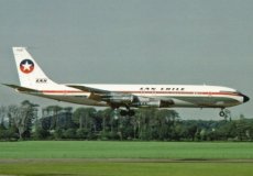 LAN Chile Boeing 707-330B CC-CCG @ Prestwick PIK 1976 - postcard