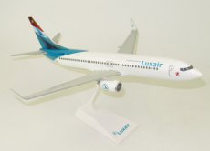 Luxair Boeing 737-800 1/100 scale desk model Luxair Boeing 737-800 1/100 scale desk model
