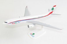 MEA Middle East Airlines Airbus A330-200 1/200 scale desk model PPC