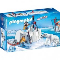 Playmobil Action 9056 - Polar Ranger with Icebears