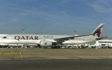 Qatar Airways Airbus A350 A7-ALQ @ Amsterdam postcard