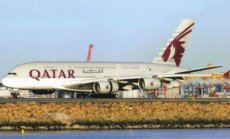 Qatar Airways Airbus A380 A7-APB postcard