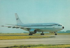 SAS Scandinavian Airlines Airbus A300 postcard SAS Scandinavian Airlines Airbus A300 postcard