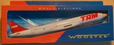 TAM Brasil Airbus A330 1/200 scale desk model