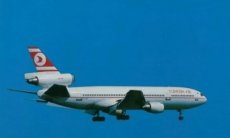 THY Turkish Airlines DC-10-10 TC-JAU postcard