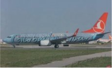 Turkish Airlines Boeing 737-800 TC-JHL Globally Yours cs - Lisbon 2013 - postcard