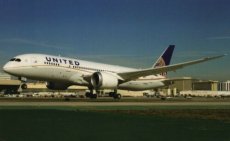 United Airlines Boeing 787-8 N45905 @ Los Angeles United Airlines Boeing 787-8 N45905 @ Los Angeles postcard