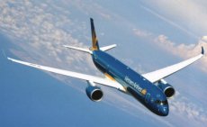 Vietnam Airlines Airbus A350 VN-A886 postcard Vietnam Airlines Airbus A350 VN-A886 postcard