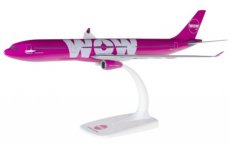 Wow Air Iceland Airbus A330-300 1/200 scale desk model Herpa