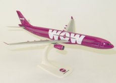 Wow Air Iceland Airbus A330-300 1/200 scale desk model PPC